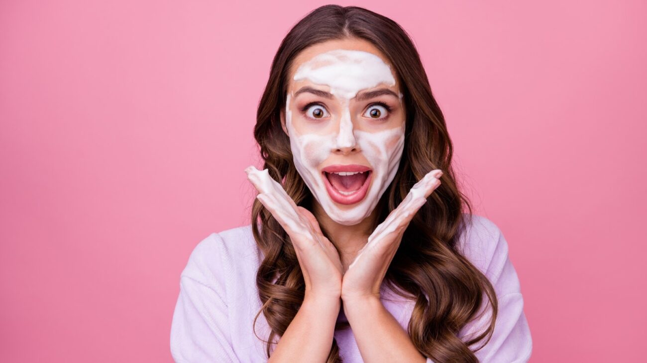 Get the best cleanser at minimum 35% discount during Myntra Fashion Carnival